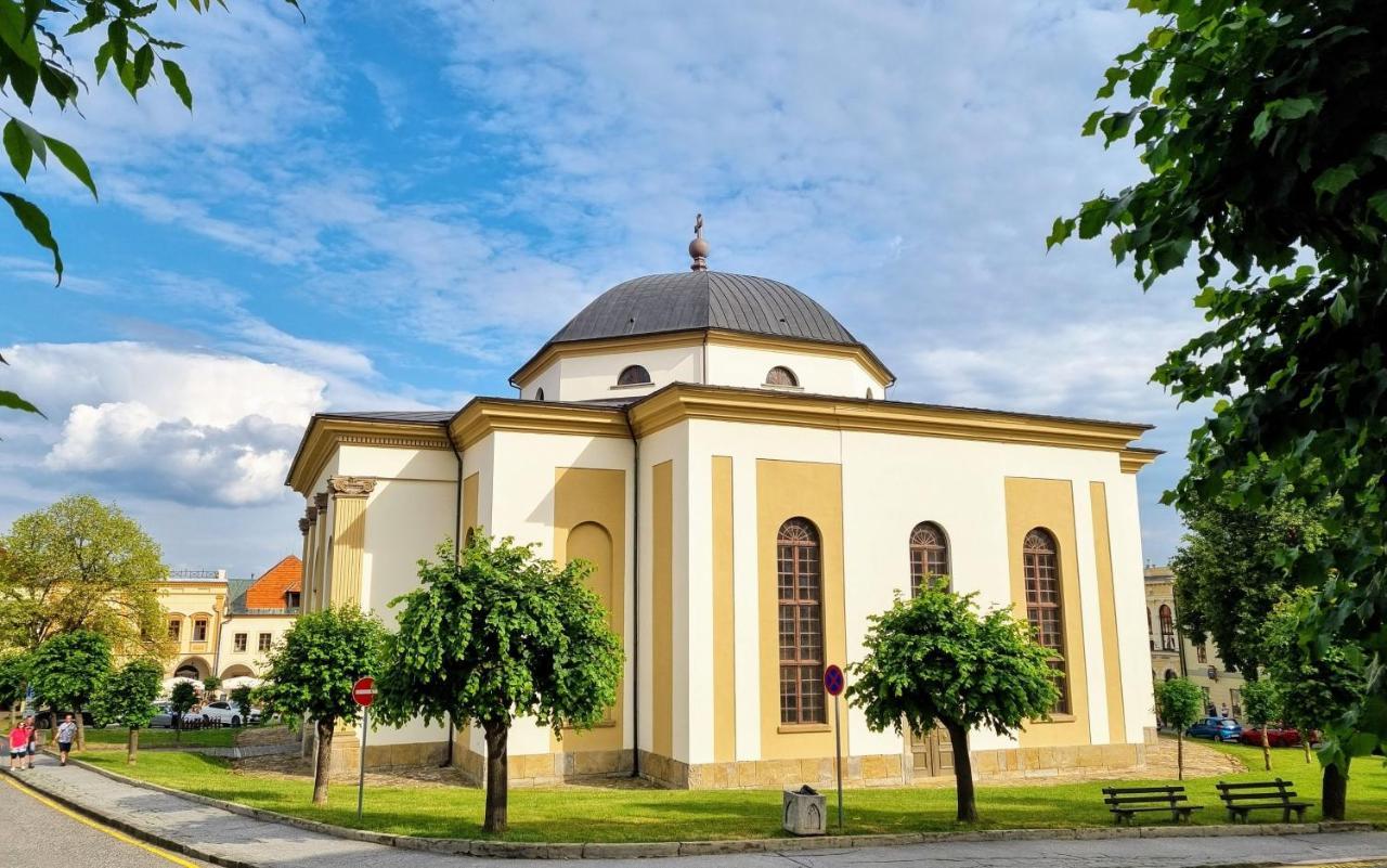 Historical House In The Center Levoca With Parking Apartman Kültér fotó