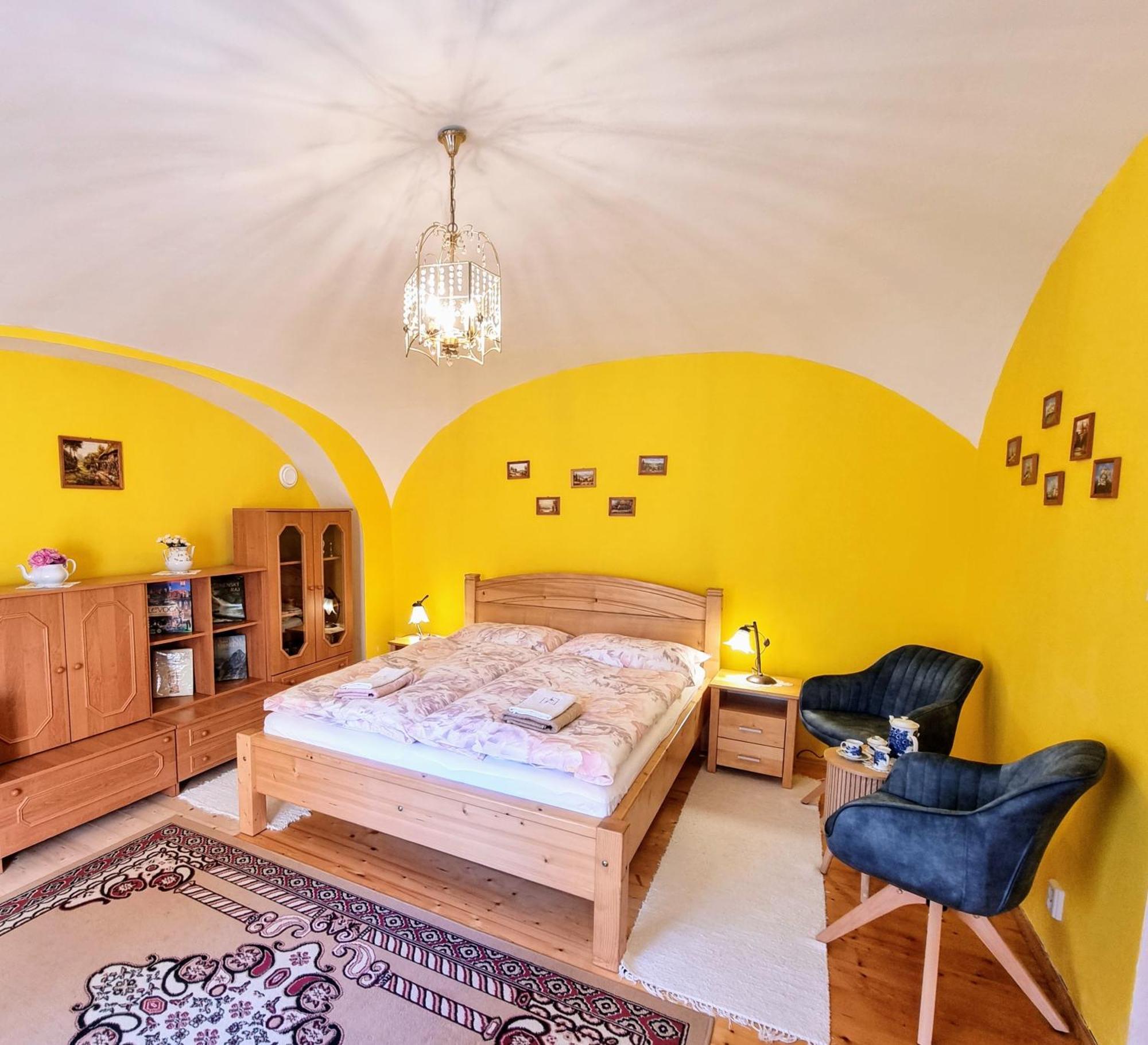 Historical House In The Center Levoca With Parking Apartman Kültér fotó